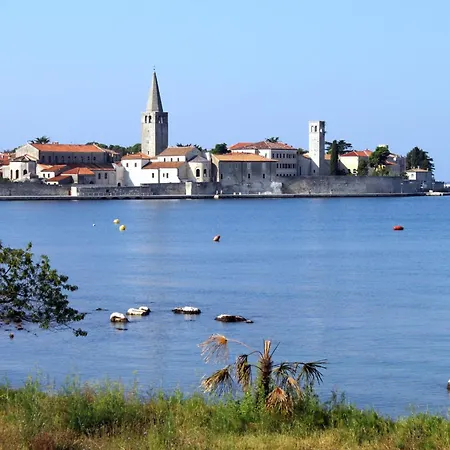 Apartment By The Sea - 24666