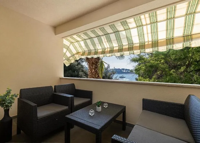 By The Sea - 24666 Apartamento